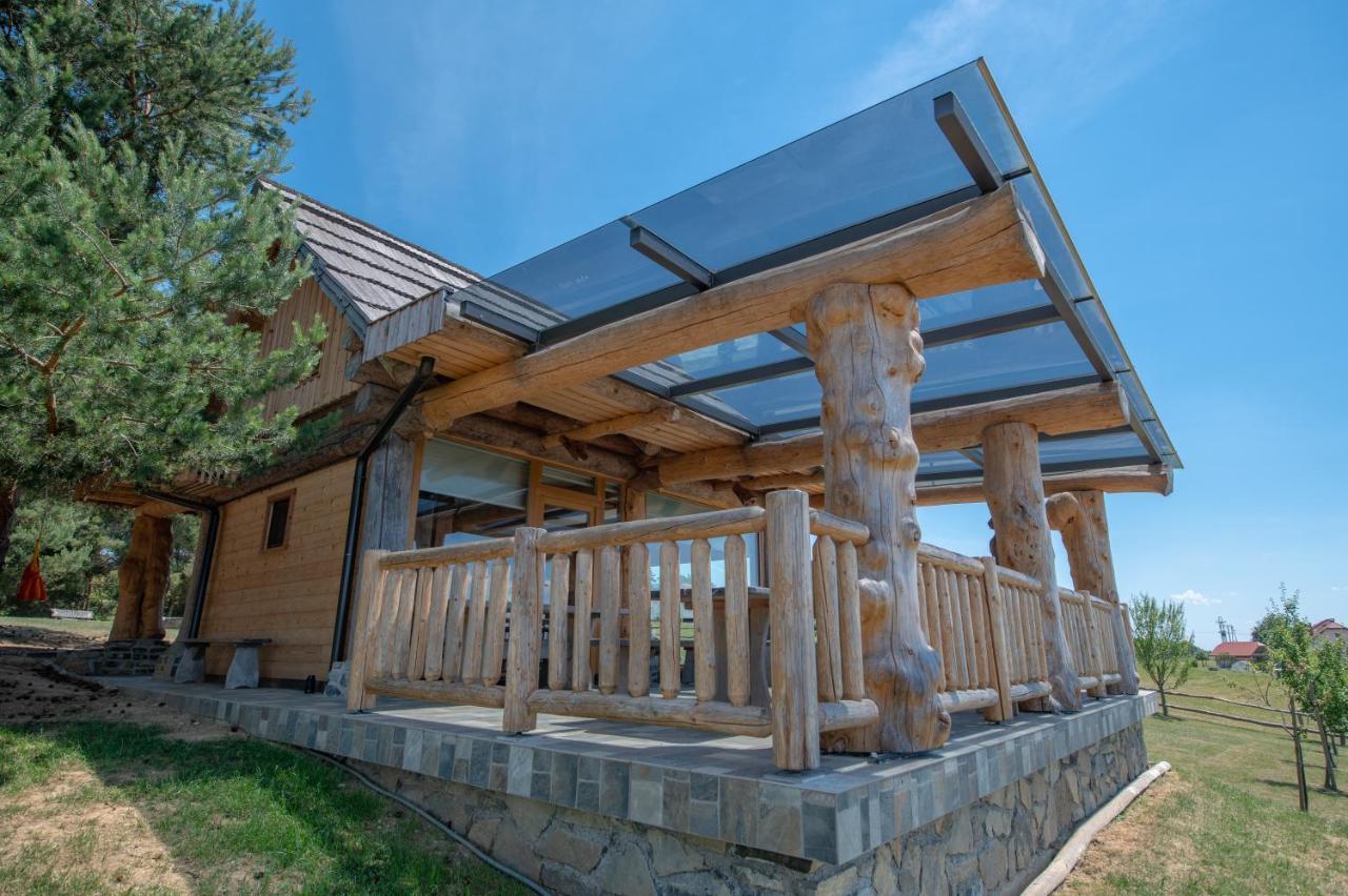Holiday Home Ernest Zelezni With Hot Tub Ivancna Gorica Εξωτερικό φωτογραφία
