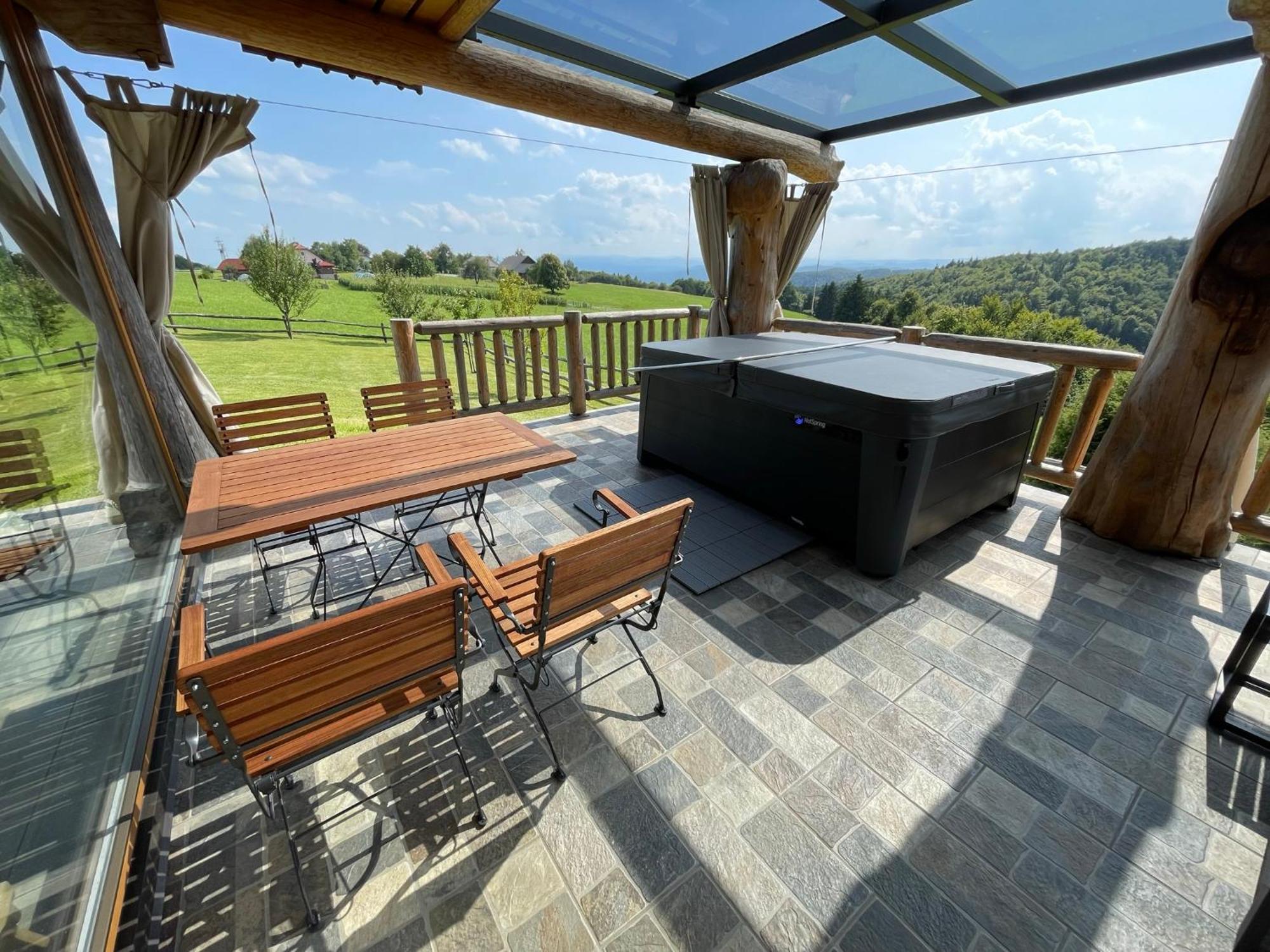 Holiday Home Ernest Zelezni With Hot Tub Ivancna Gorica Εξωτερικό φωτογραφία